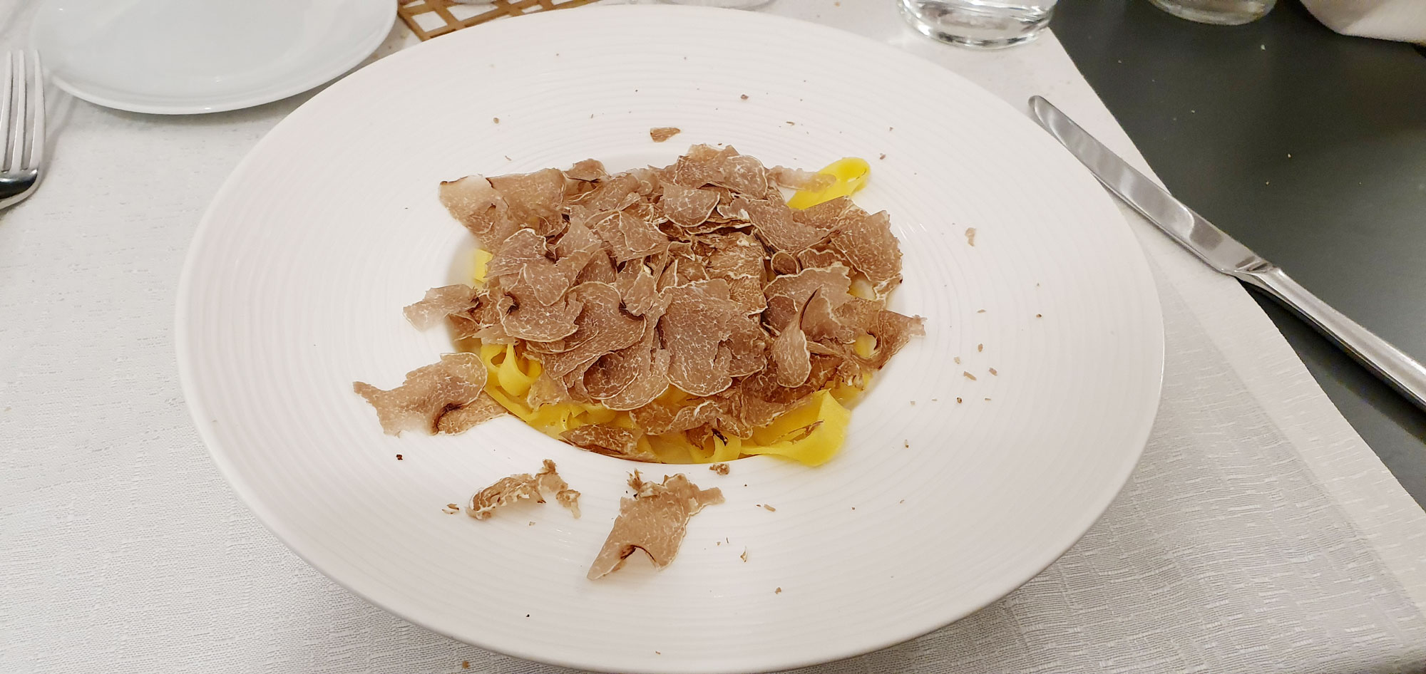 immagine piatto ristorante